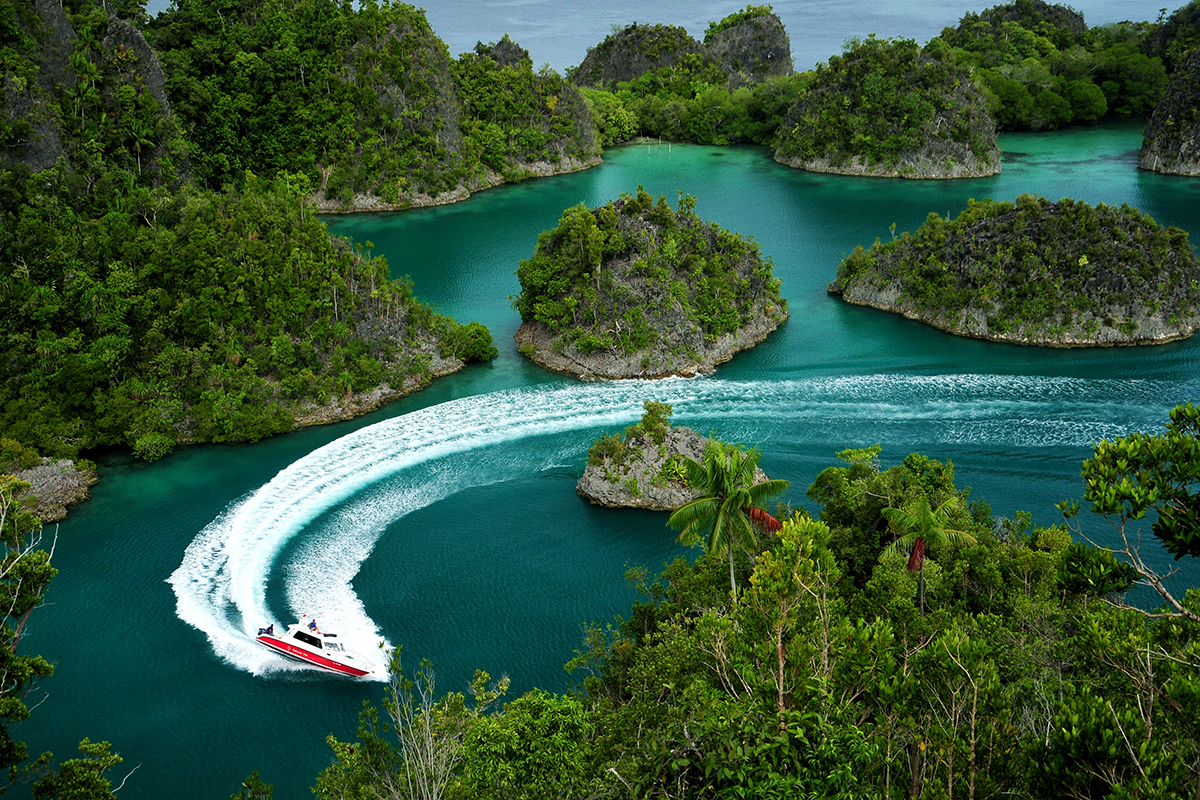 Pesona Raja Ampat yang Mendunia
